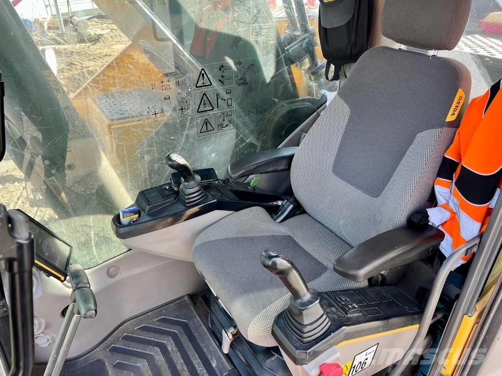 Volvo EC480 EL LONG Pika noolega ekskavaatorid