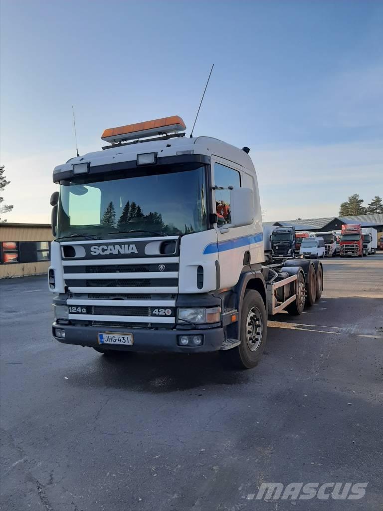 Scania P 124 Konksliftveokid