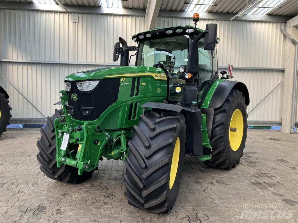 John Deere 6R 250 Traktorid
