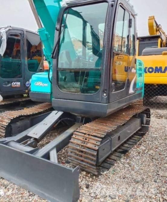 Kobelco SK 75 Väikeekskavaatorid 7t-12t
