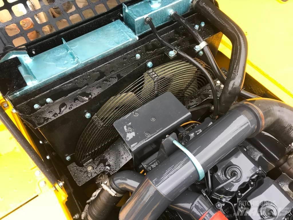 Komatsu PC 450-7 Roomikekskavaatorid