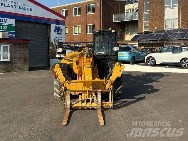 JCB 535-125 Teleskooplaadurid