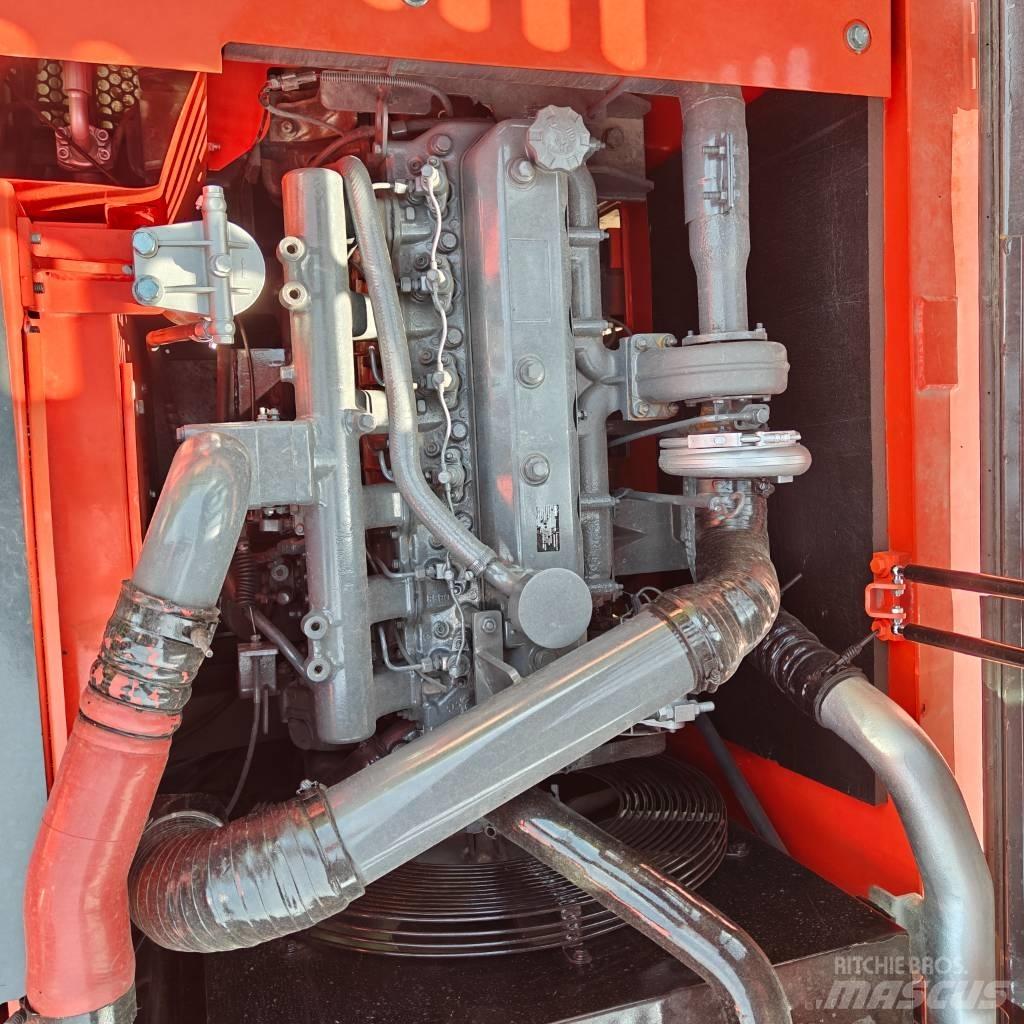 Doosan DX225-9C Roomikekskavaatorid