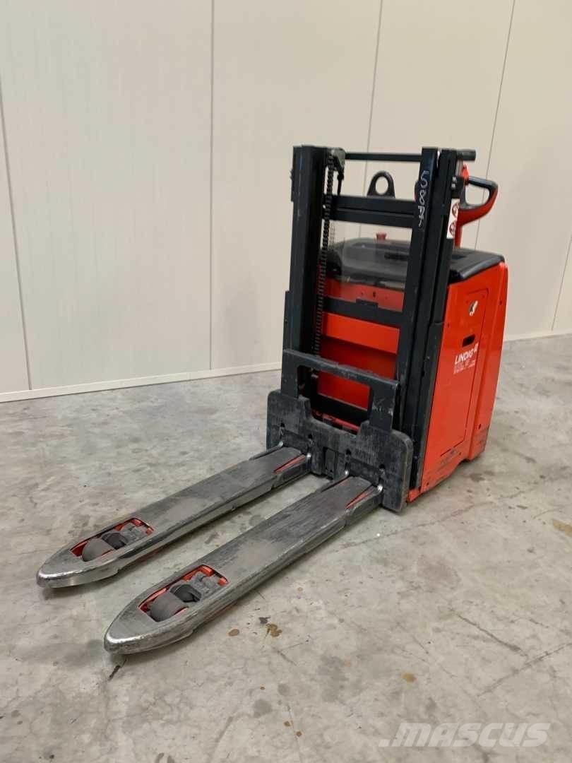 Linde D10 Platvormiga virnastajad