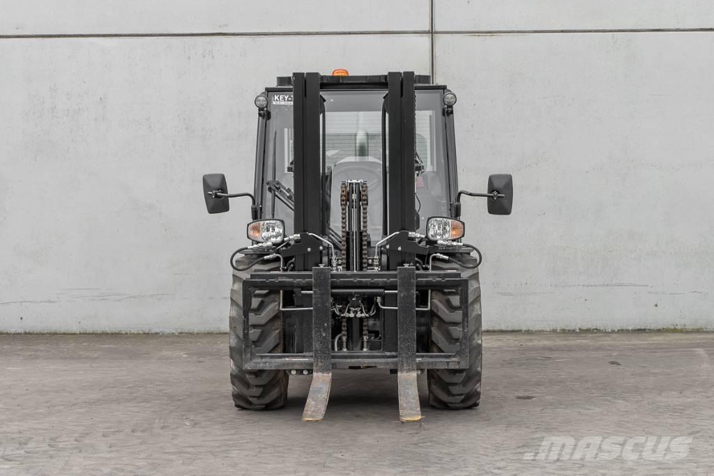 Manitou MC 30-4 Diiseltõstukid