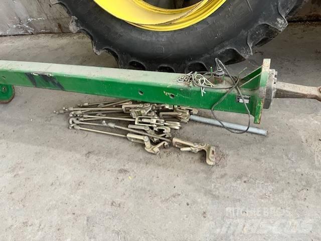 BKT 520/85R46 Rehvid, rattad ja veljed