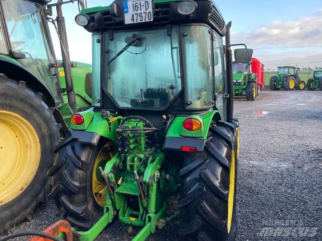 John Deere 5085 GF Traktorid