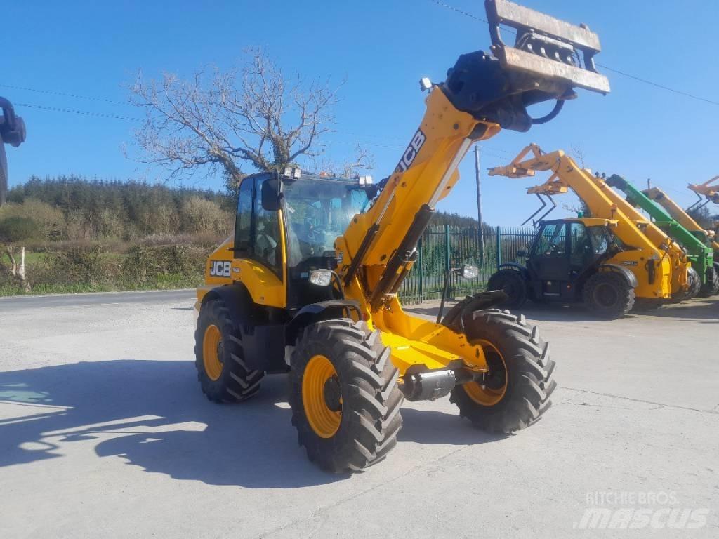 JCB TM 320 S Põllumajanduslikud teleskoopkäitlejad