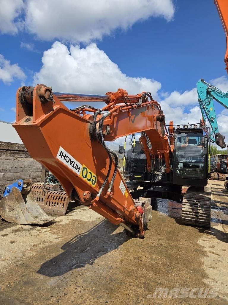 Hitachi ZX225US-6 Roomikekskavaatorid