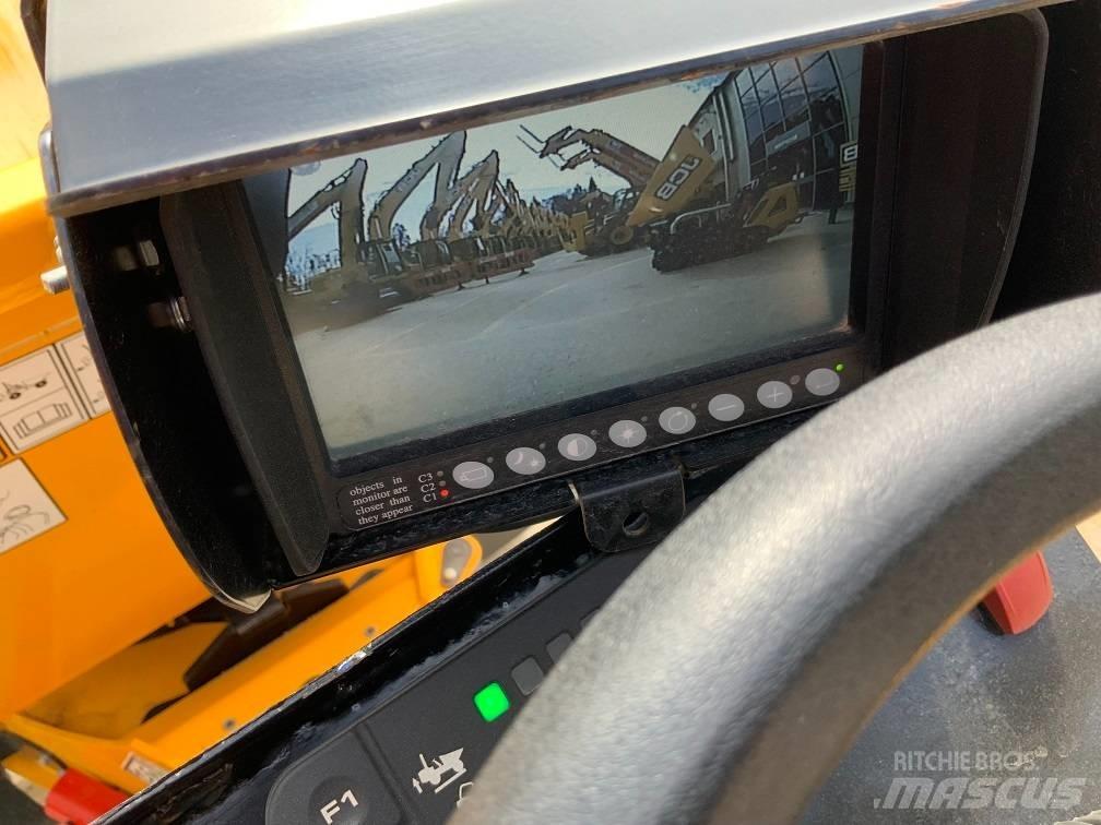JCB 3STH 2S Väikekallurid