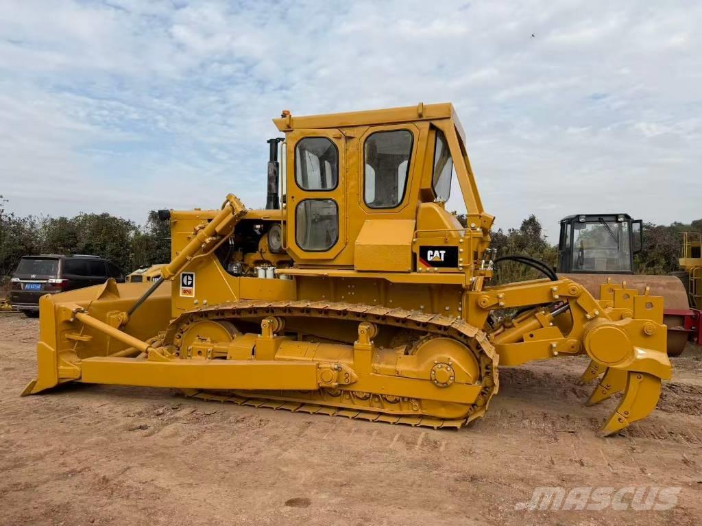 CAT D7G Buldooserid