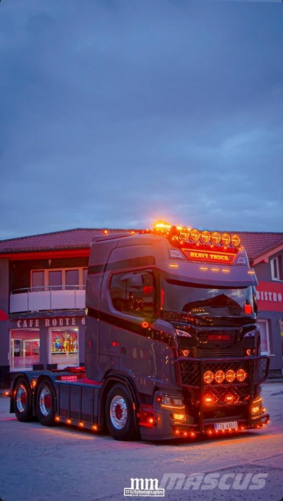 Scania S 770 Sadulveokid