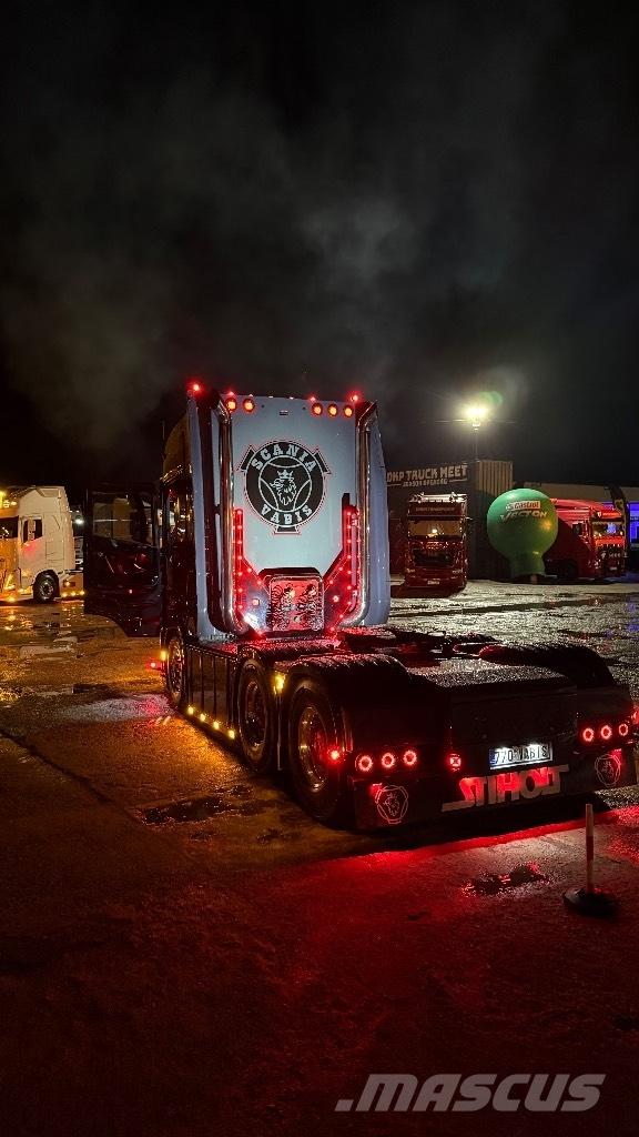 Scania S 770 Sadulveokid