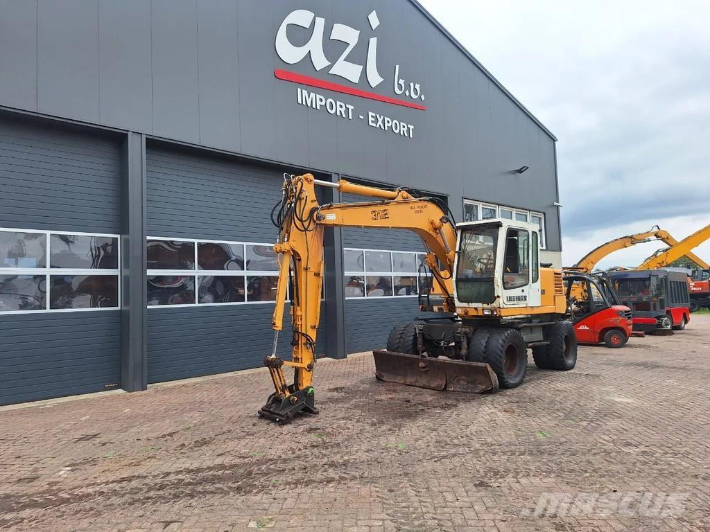 Liebherr A312 Ratasekskavaatorid
