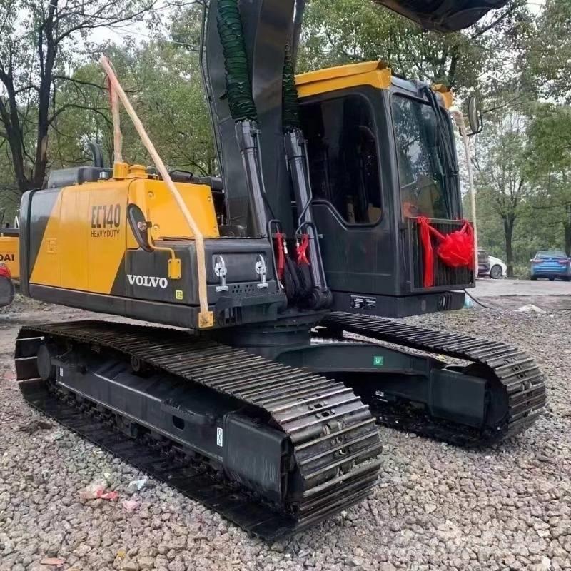 Volvo EC 140 Roomikekskavaatorid