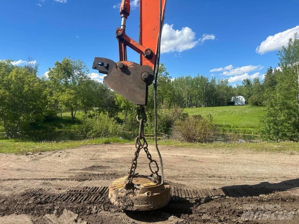 Hitachi ZX 160 LC Lammutusekskavaatorid