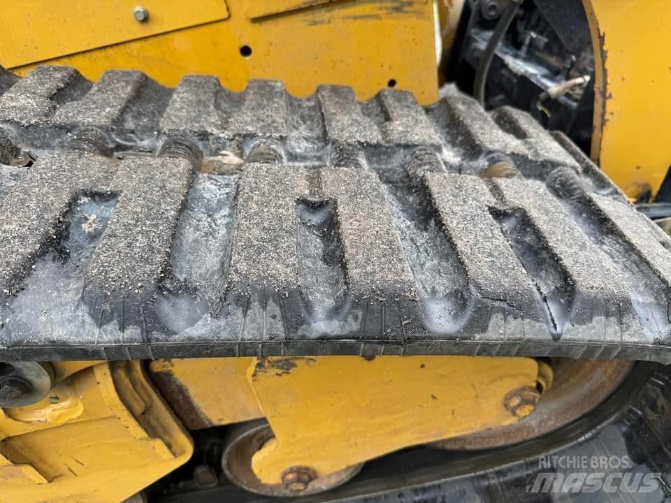 CAT 299 Kompaktlaadurid