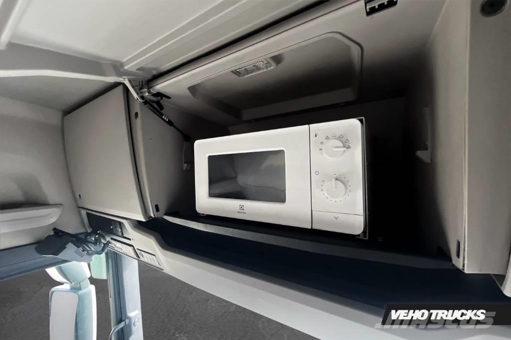 Scania R 580 6X2 NB Sadulveokid