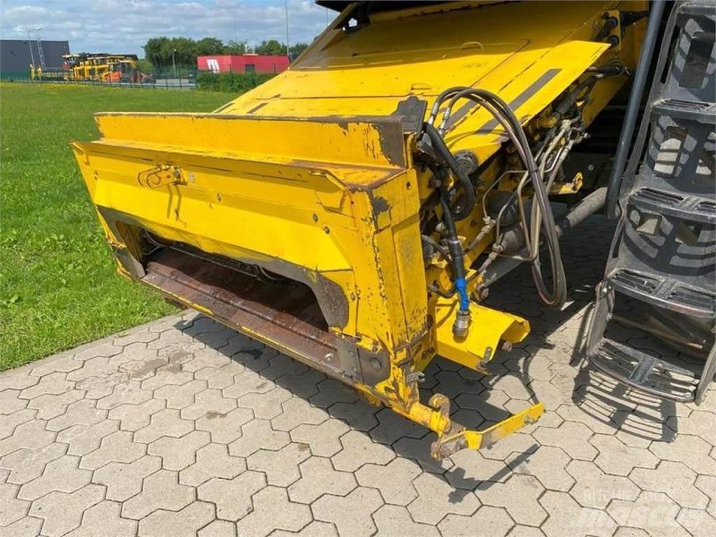 New Holland CX 880 Teraviljakombainid