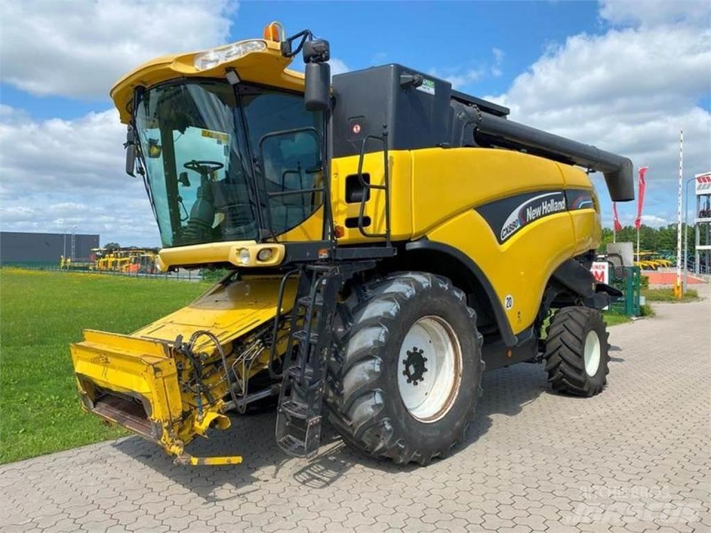 New Holland CX 880 Teraviljakombainid