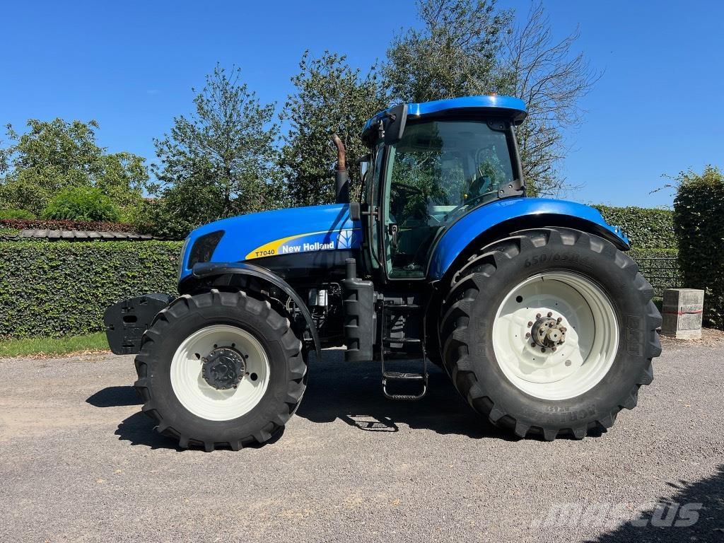 New Holland T 7040 Traktorid