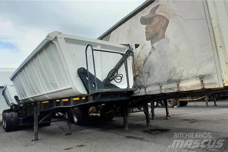 Afrit SIDE TIPPER Muud haagised