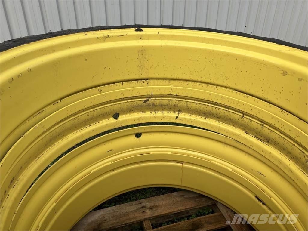 Taurus 270/95R44 Rehvid, rattad ja veljed