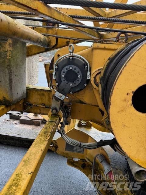 Liebherr 35 K Isetõusvad kraanad