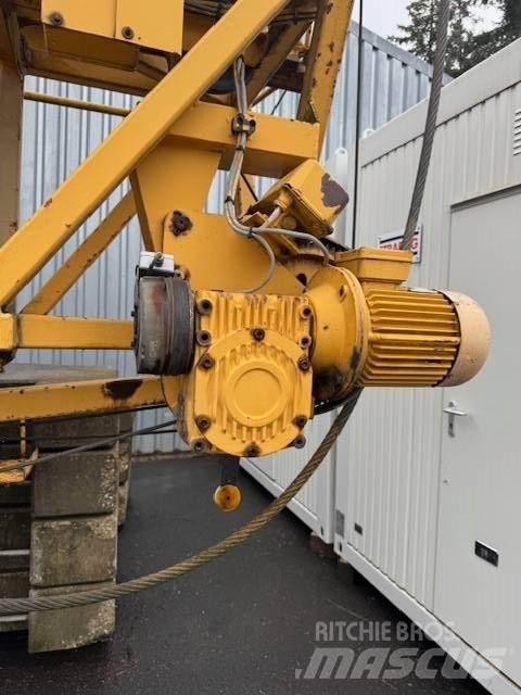 Liebherr 35 K Isetõusvad kraanad