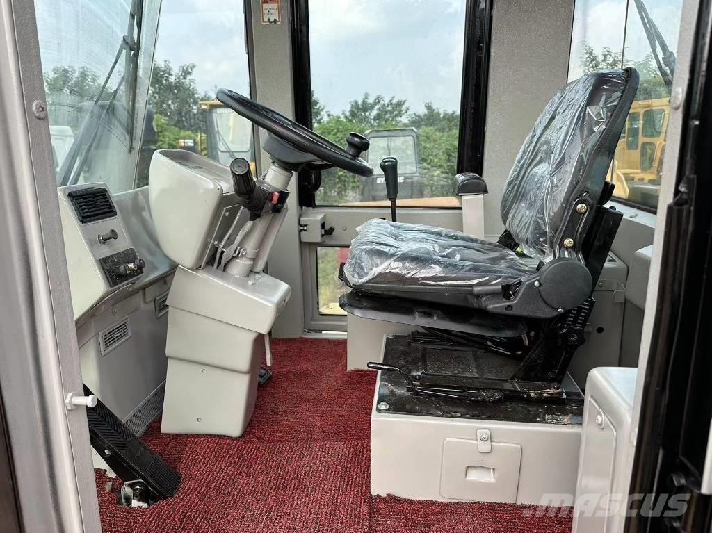 CAT 966G Rataslaadurid