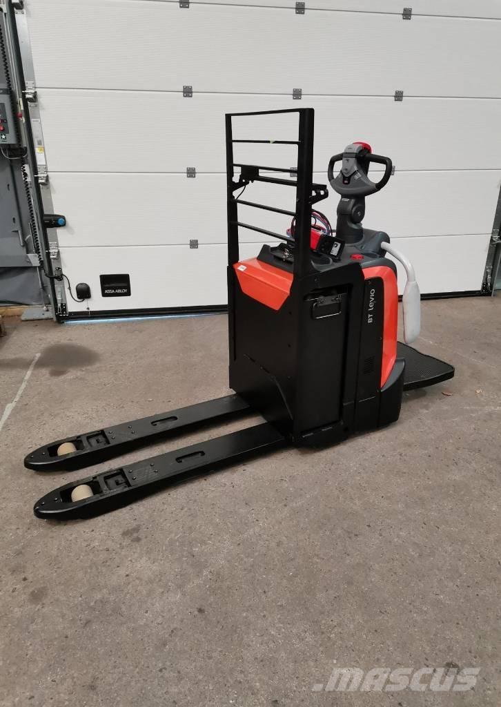 Toyota LPE220 Platvormiga alusesiirdaja