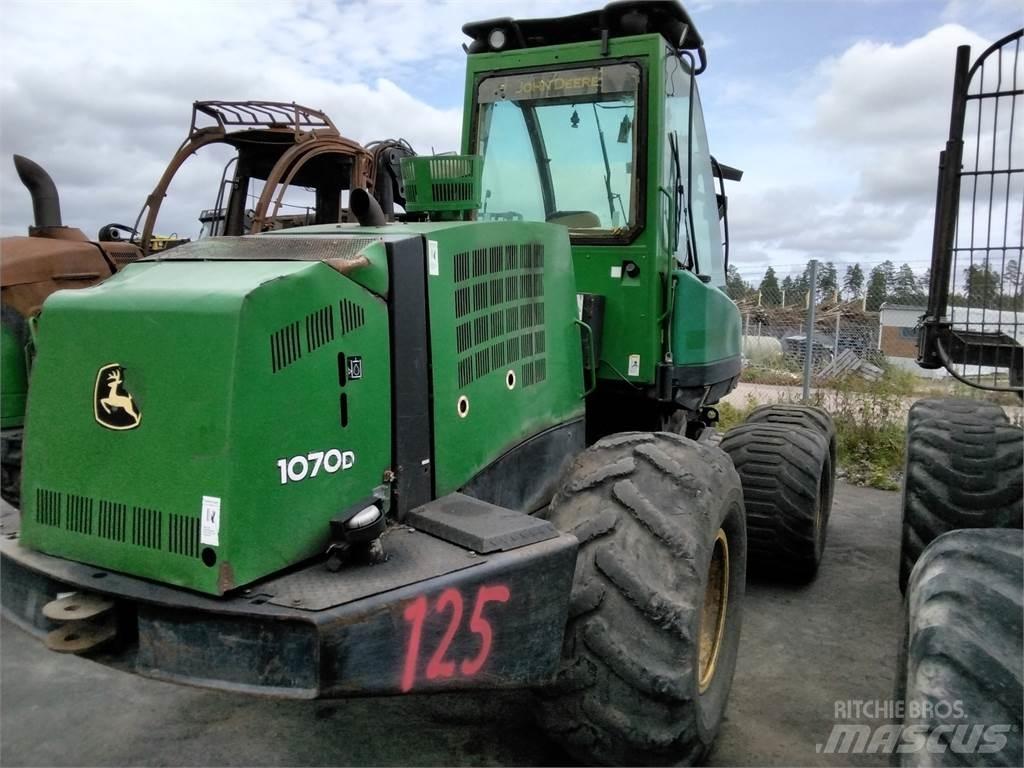 John Deere 1070 D Harvesterid