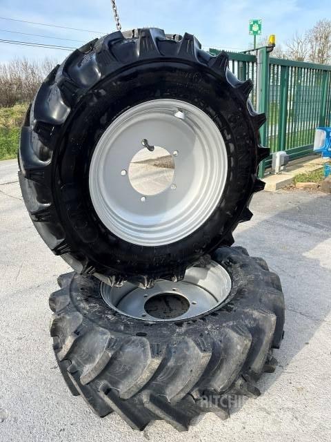  GREENEX 320/70R28 Rehvid, rattad ja veljed