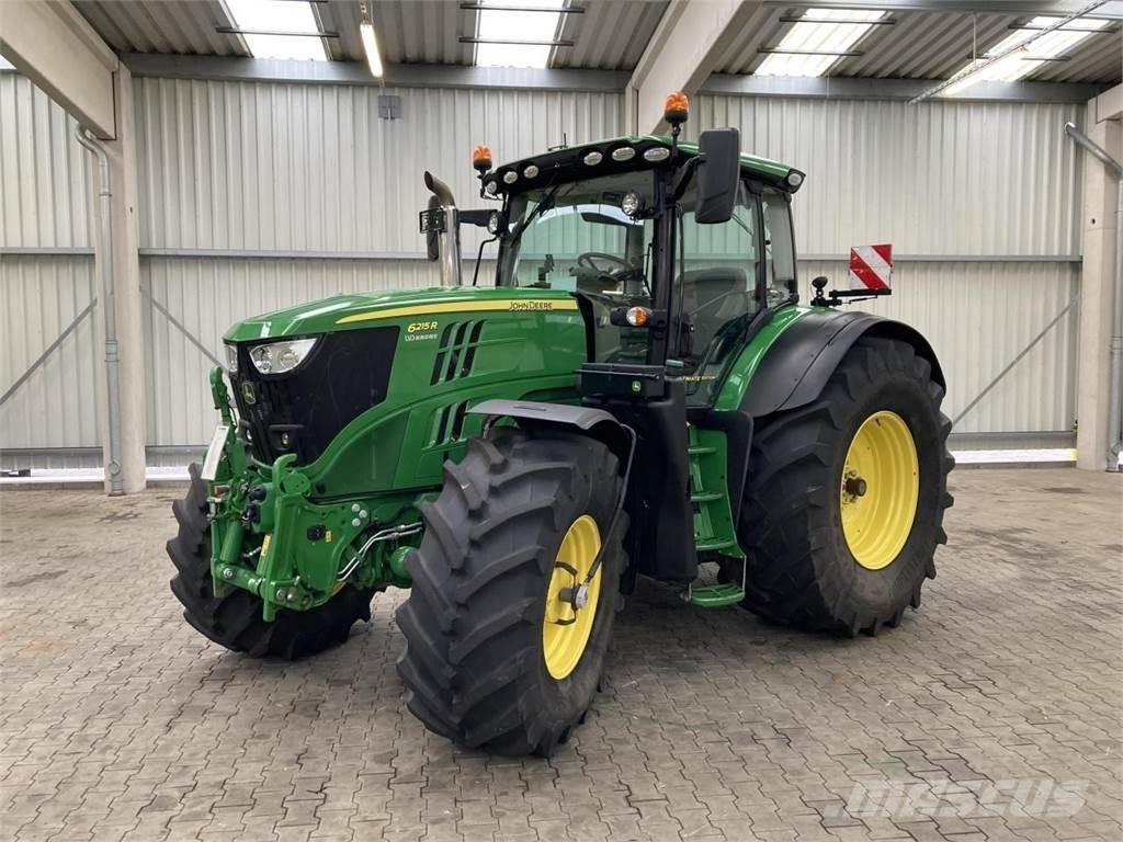 John Deere 6215R Traktorid