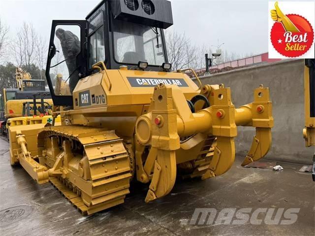 CAT D 7 G Buldooserid