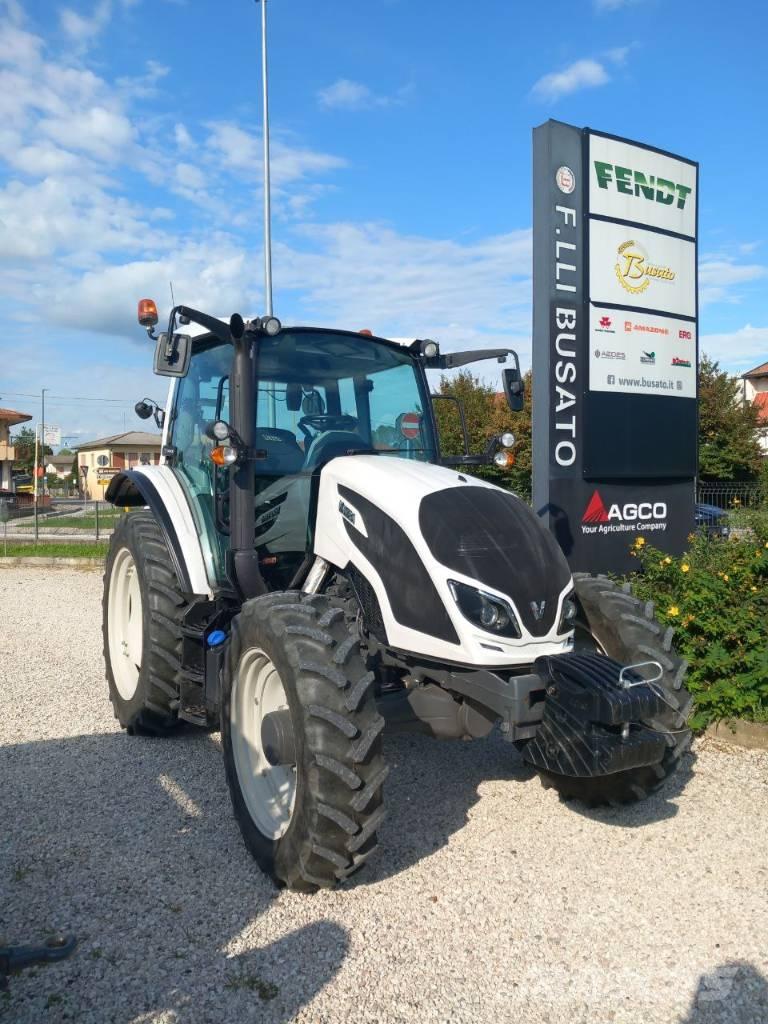 Valtra A 104 Traktorid