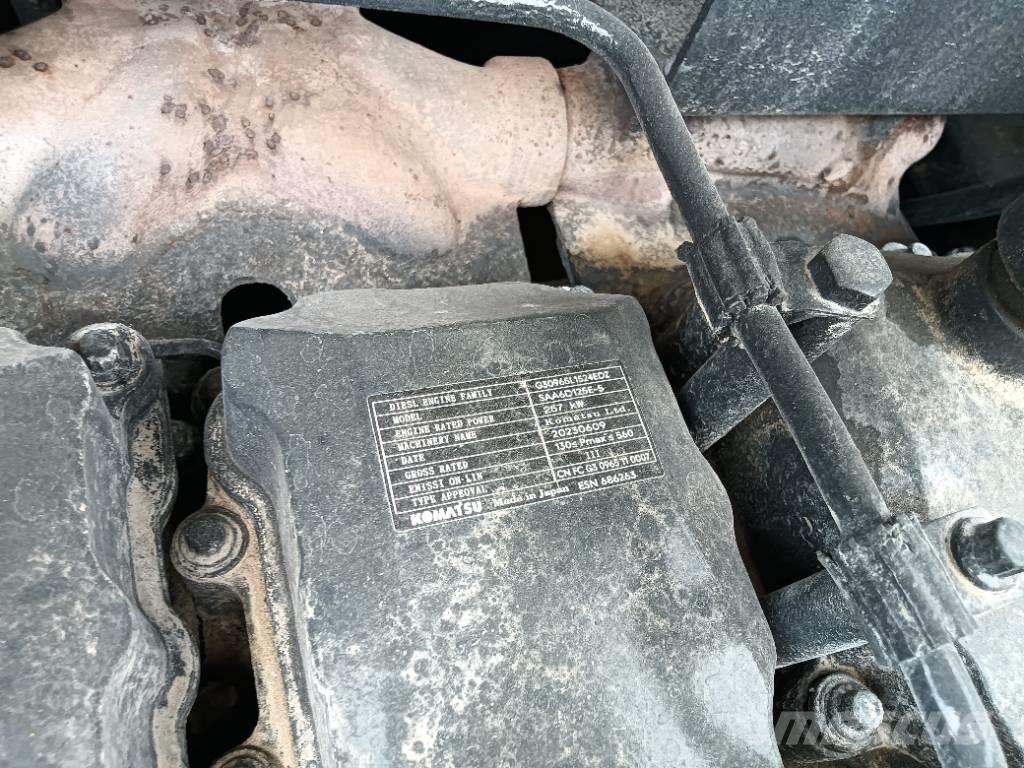 Komatsu PC 400 Roomikekskavaatorid