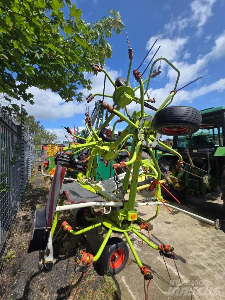 CLAAS Volto 800 Vaalutid ja kaarutid