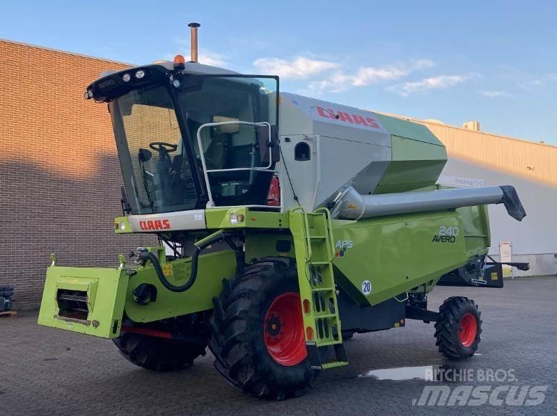 CLAAS AVERO 240 Teraviljakombainid