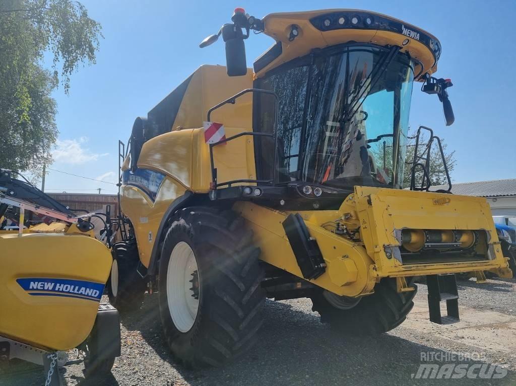 New Holland CX 8.70 Teraviljakombainid