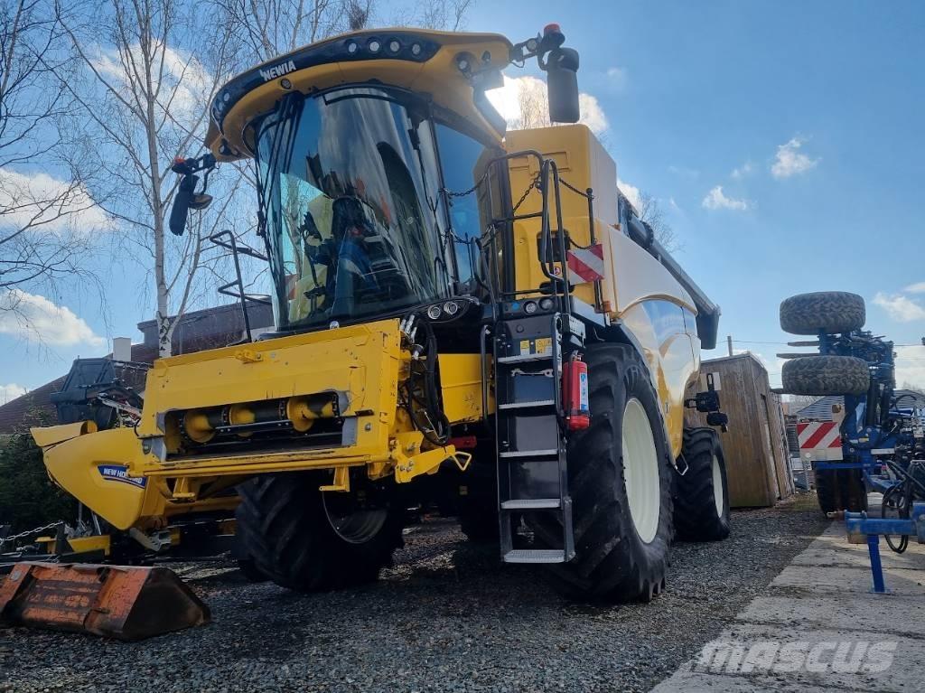 New Holland CX 8.70 Teraviljakombainid
