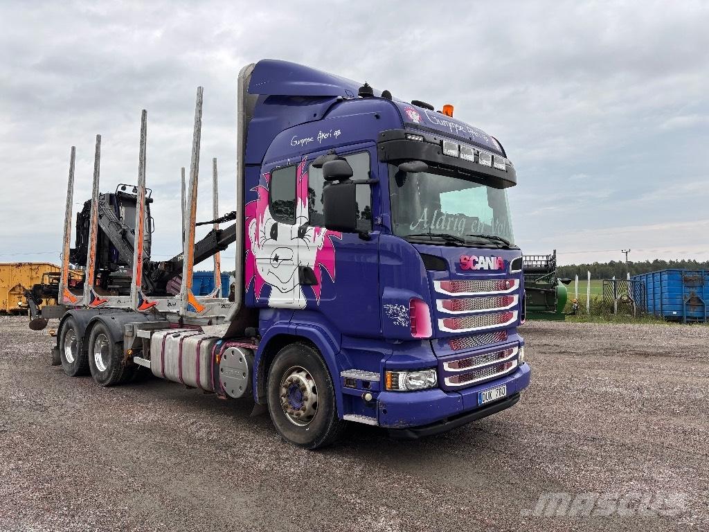 Scania 560. 6x4 Metsaveokid