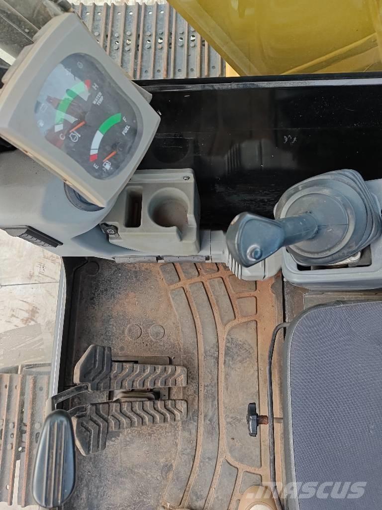 CAT 307E Roomikekskavaatorid