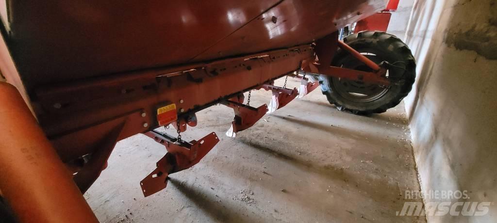 Underhaug 3200 Istutusmasinad