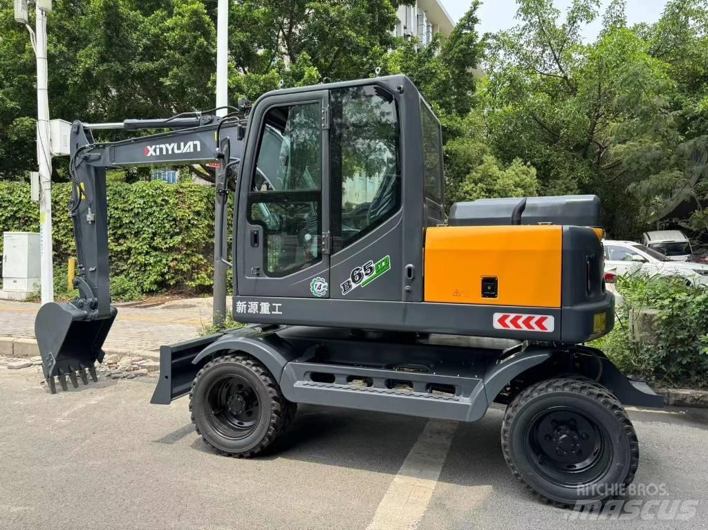 Xinyuan Xinyuan B65 Ratasekskavaatorid