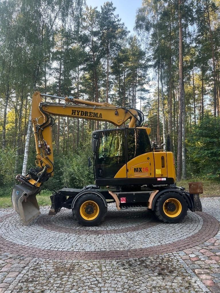 Hydrema MX 16 Ratasekskavaatorid