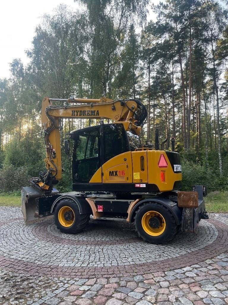 Hydrema MX 16 Ratasekskavaatorid