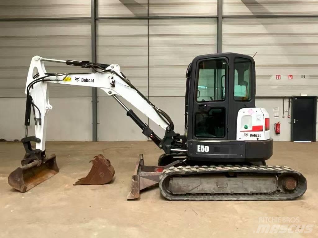Bobcat E 50 Miniekskavaatorid < 7 t