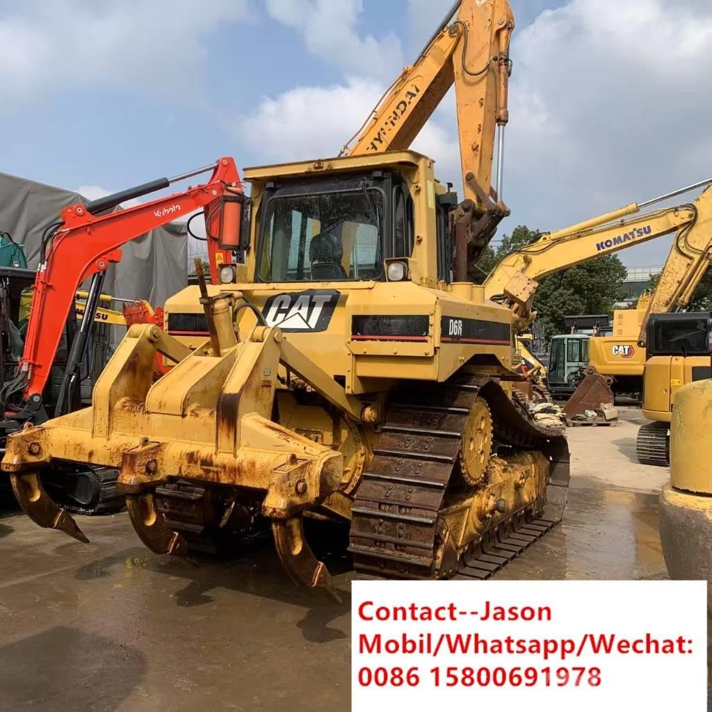 CAT D 6 R III Buldooserid