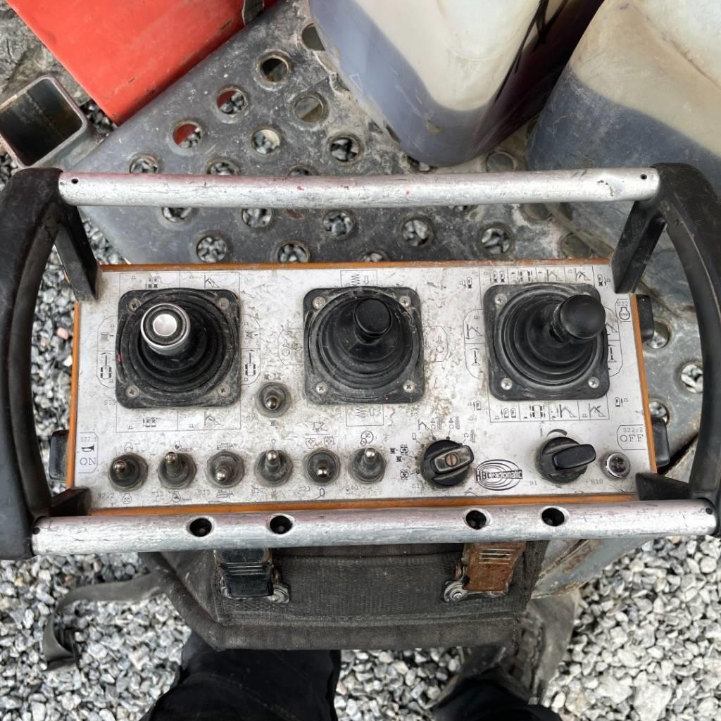 Sandvik DC 122R Vertikaalsed puurmasinad